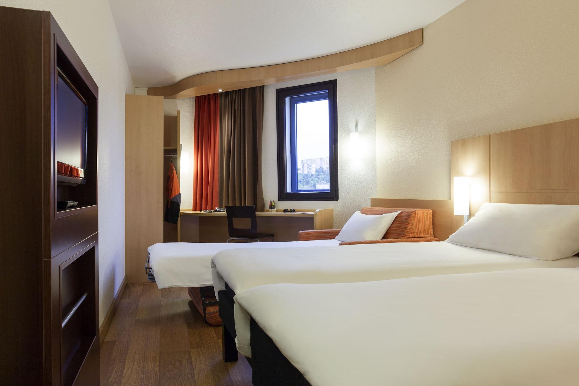 Hotel Ibis Strasbourg Centre Petite France Exterior foto