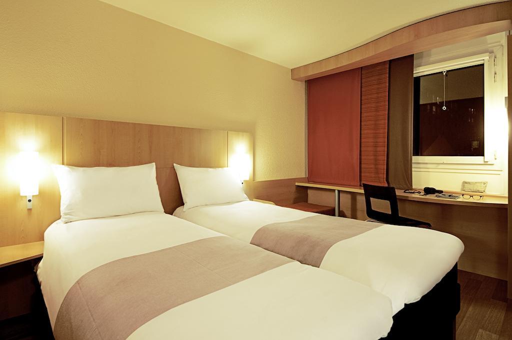 Hotel Ibis Strasbourg Centre Petite France Habitación foto