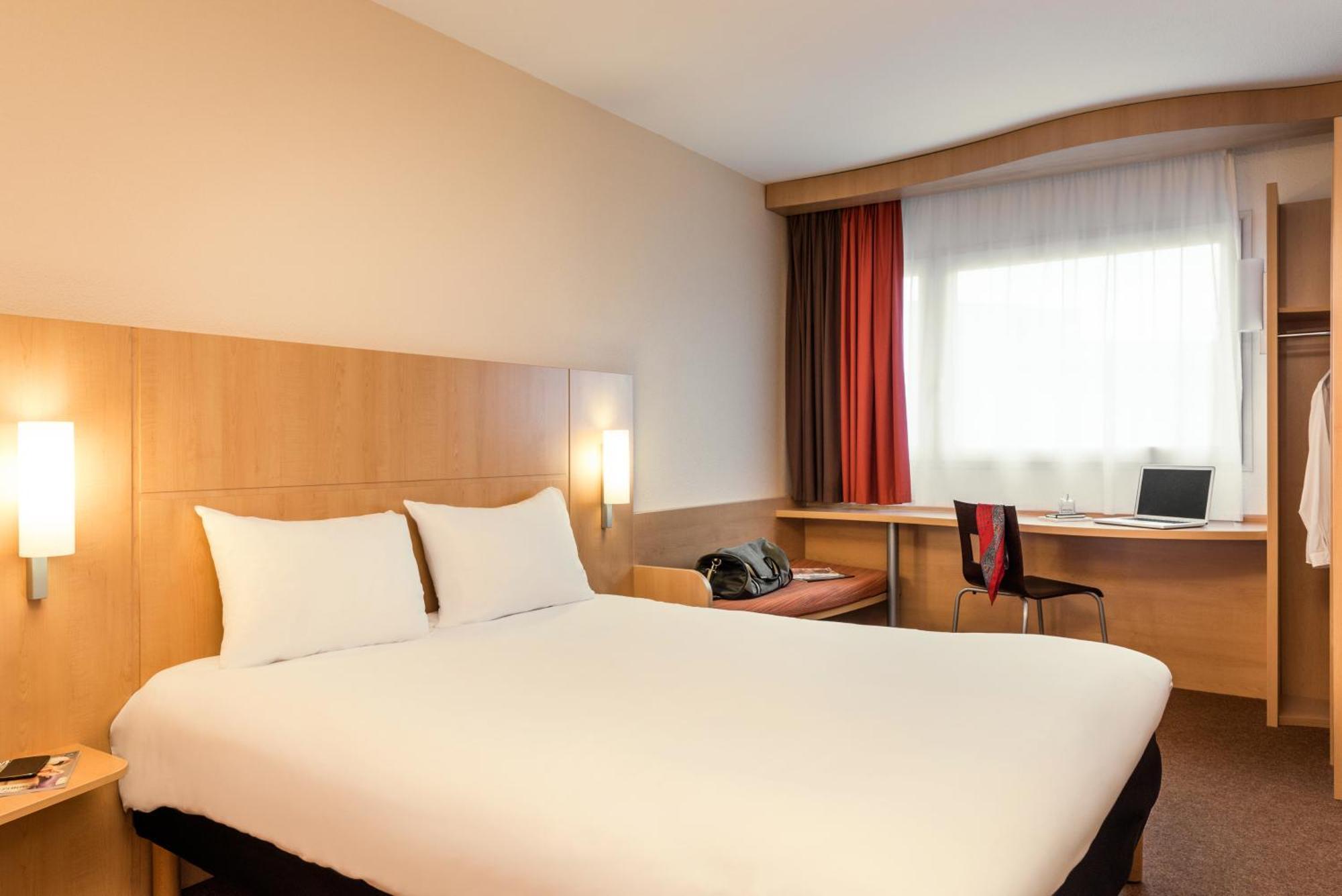 Hotel Ibis Strasbourg Centre Petite France Habitación foto